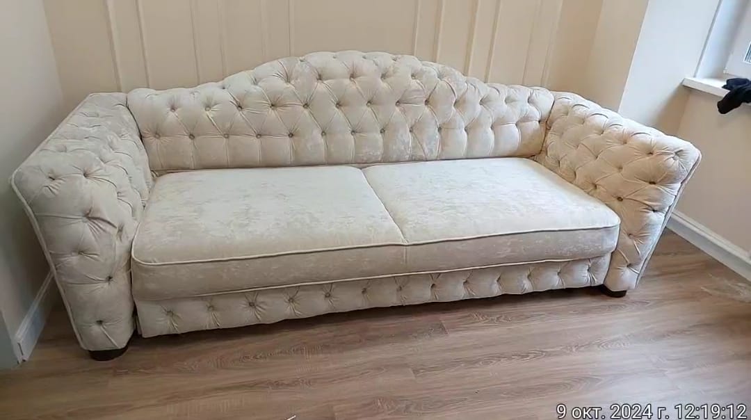 Обивка дивана. Александров